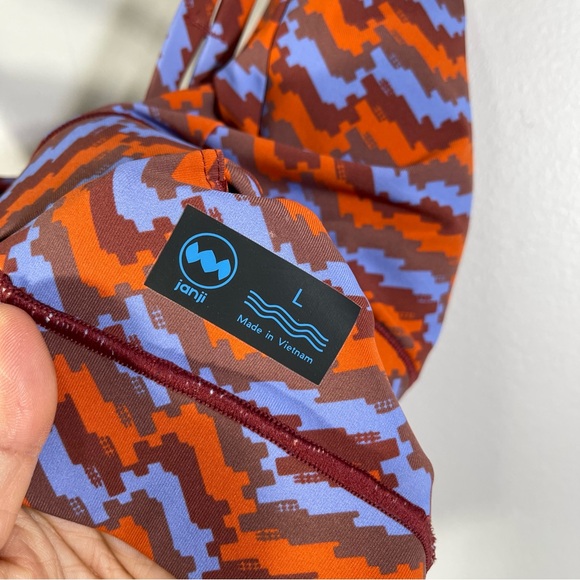 Janji Pace Sports Bra Orange Purple Blue Stripes Size L - Picture 3 of 8